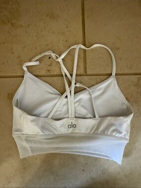 ALO WHITE SZ XS CRIS CROSS BACK WHITE CROP WORKOUT TANK GOOD USED COND.